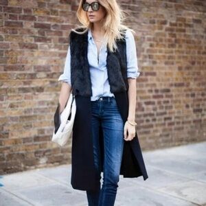 Zara Women's Black and Navy Vest Coat